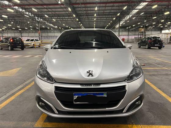 PEUGEOT 208 1.2 ACTIVE PACK 12V FLEX 4P MANUAL PEUGEOT 208 1.2 ACTIVE PACK 12V FLEX 4P MANUAL